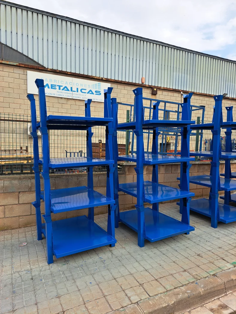 Palet metálico autoapilable