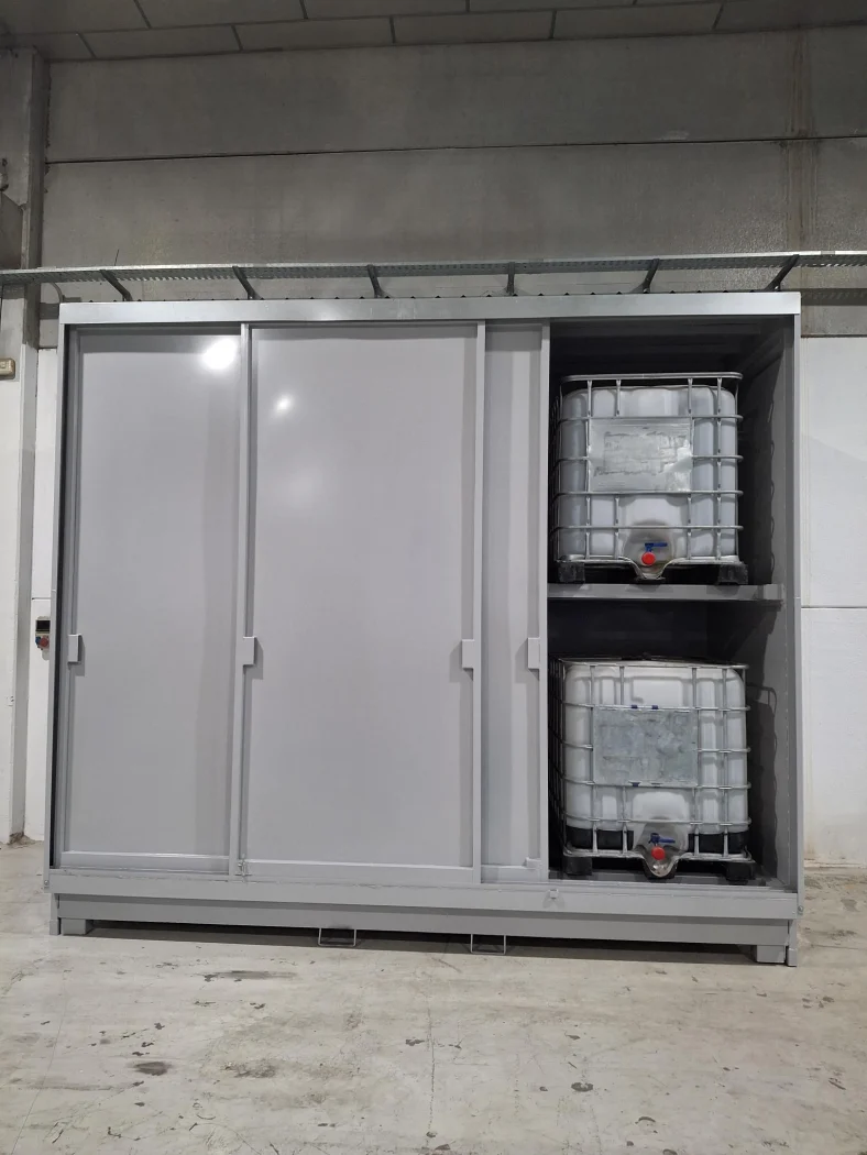 Caseta 3+3 IBC de 1000L, fabricada por Carros PF