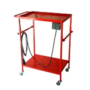 Mesa de trabajo móvil con toma de corriente