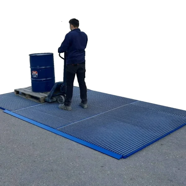 Suelo colector para contención de derrames