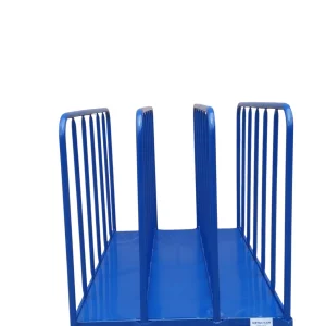 Carro plataforma con 2 laterales, 1 lateral móvil. Fabricaciones metálicas