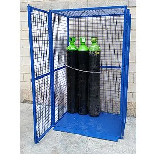 Caseta para botellas de gas con suelo, fabricado por Carros PF