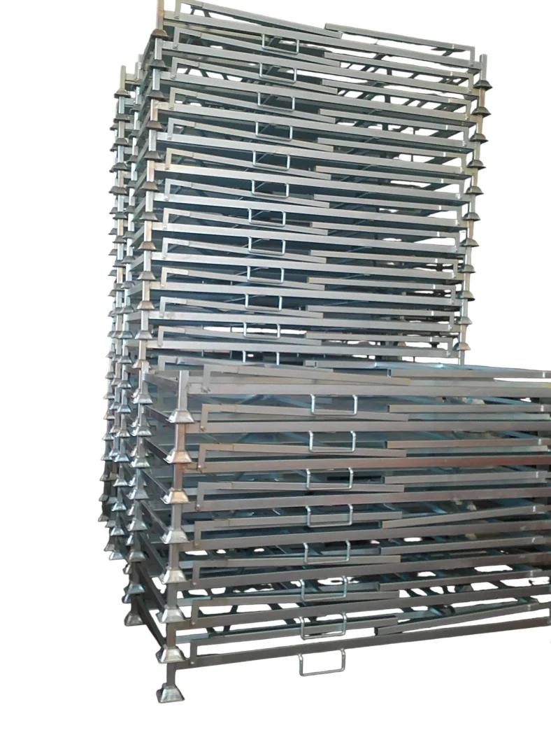 Estanterías plegables para neumáticos, apiladas. Carros PF